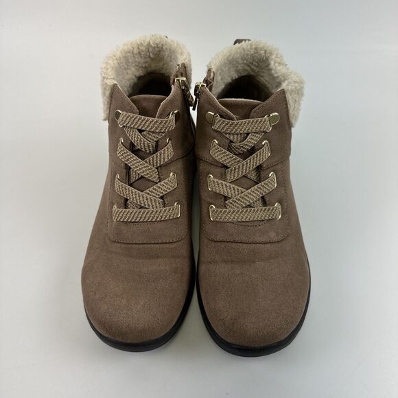 Bzees Generation Bootie Tan Faux Suede Ankle Boot Zip Washable Round Toe Women 8 - Picture 4 of 12